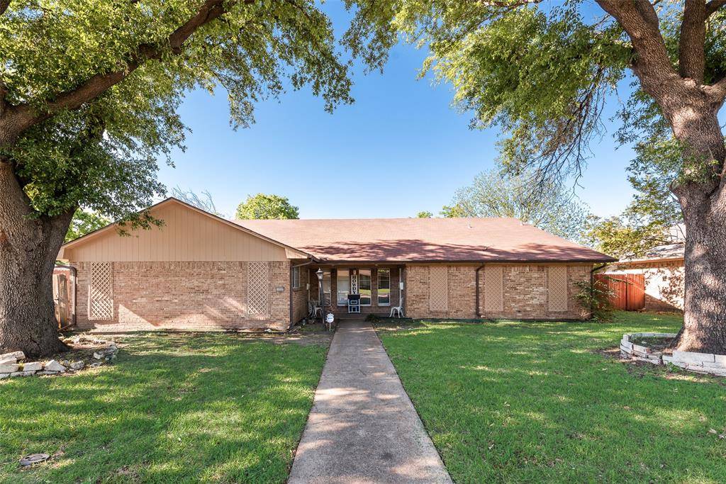 Dallas, TX 75238,11339 Quail run
