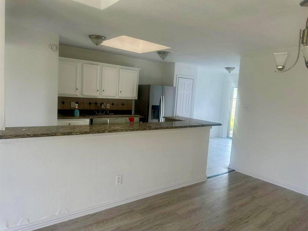 Rowlett, TX 75088,8902 Linda Vista Drive
