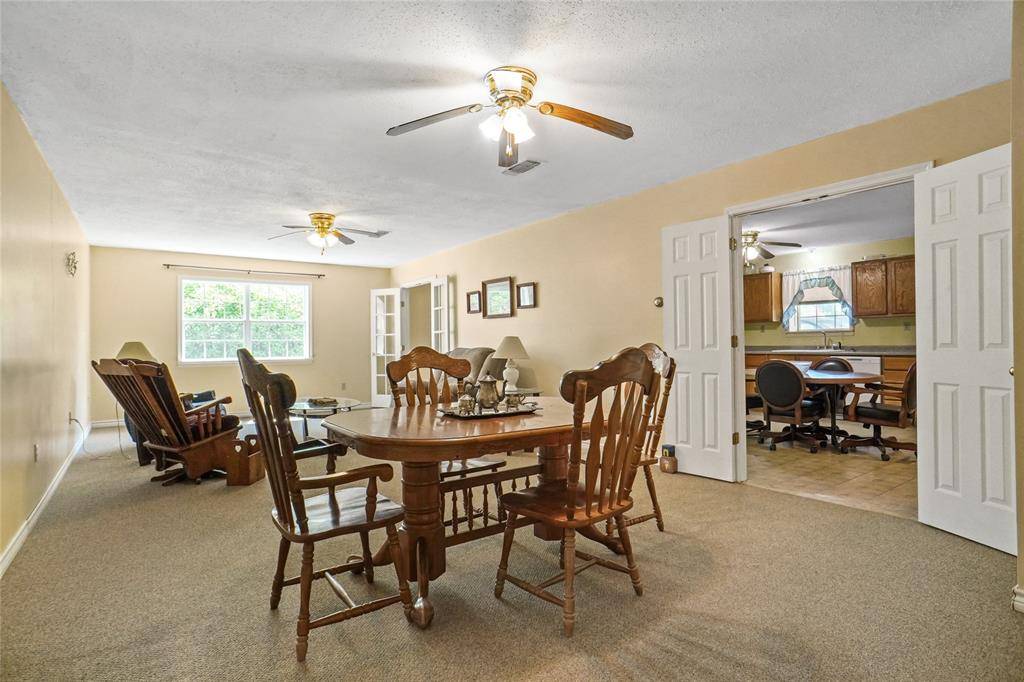 Springtown, TX 76082,1092 W Highway 199