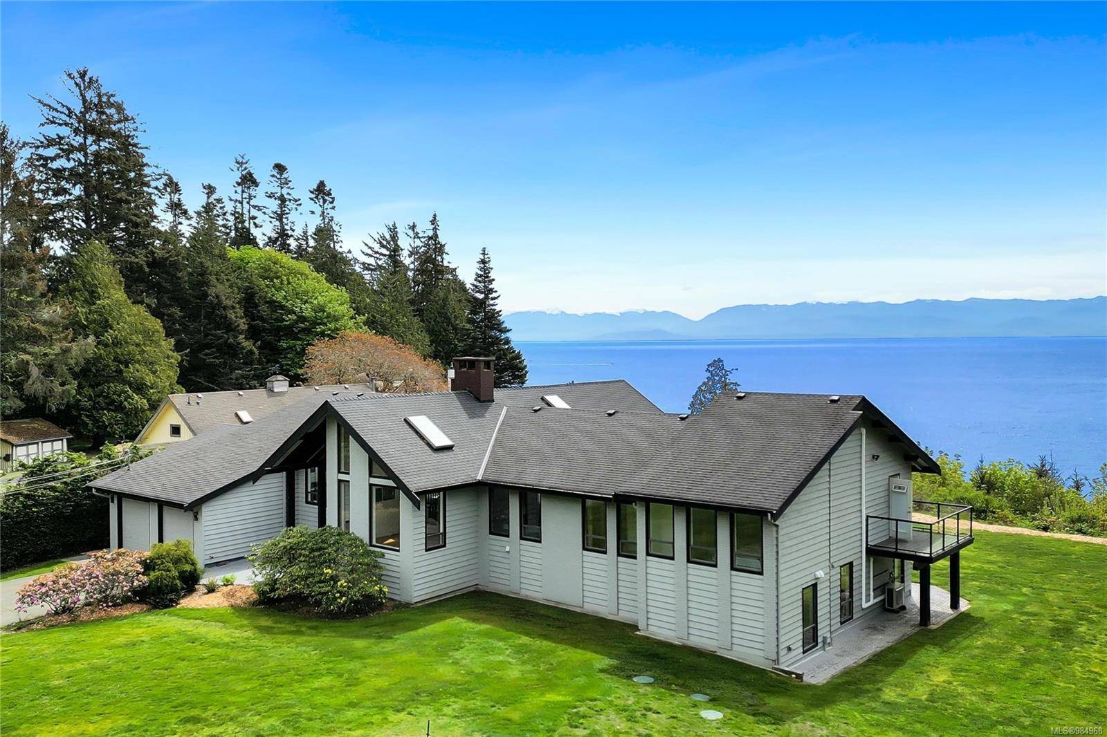 Sooke, BC V9Z 1G3,9227 Invermuir Rd