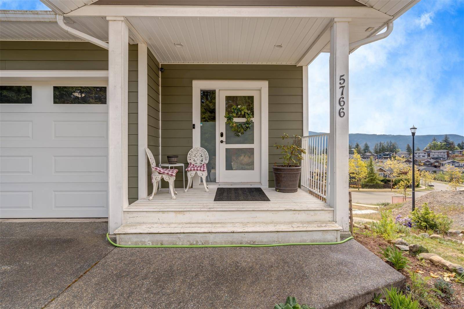 Nanaimo, BC V9T 0G6,5766 Linley Valley Dr