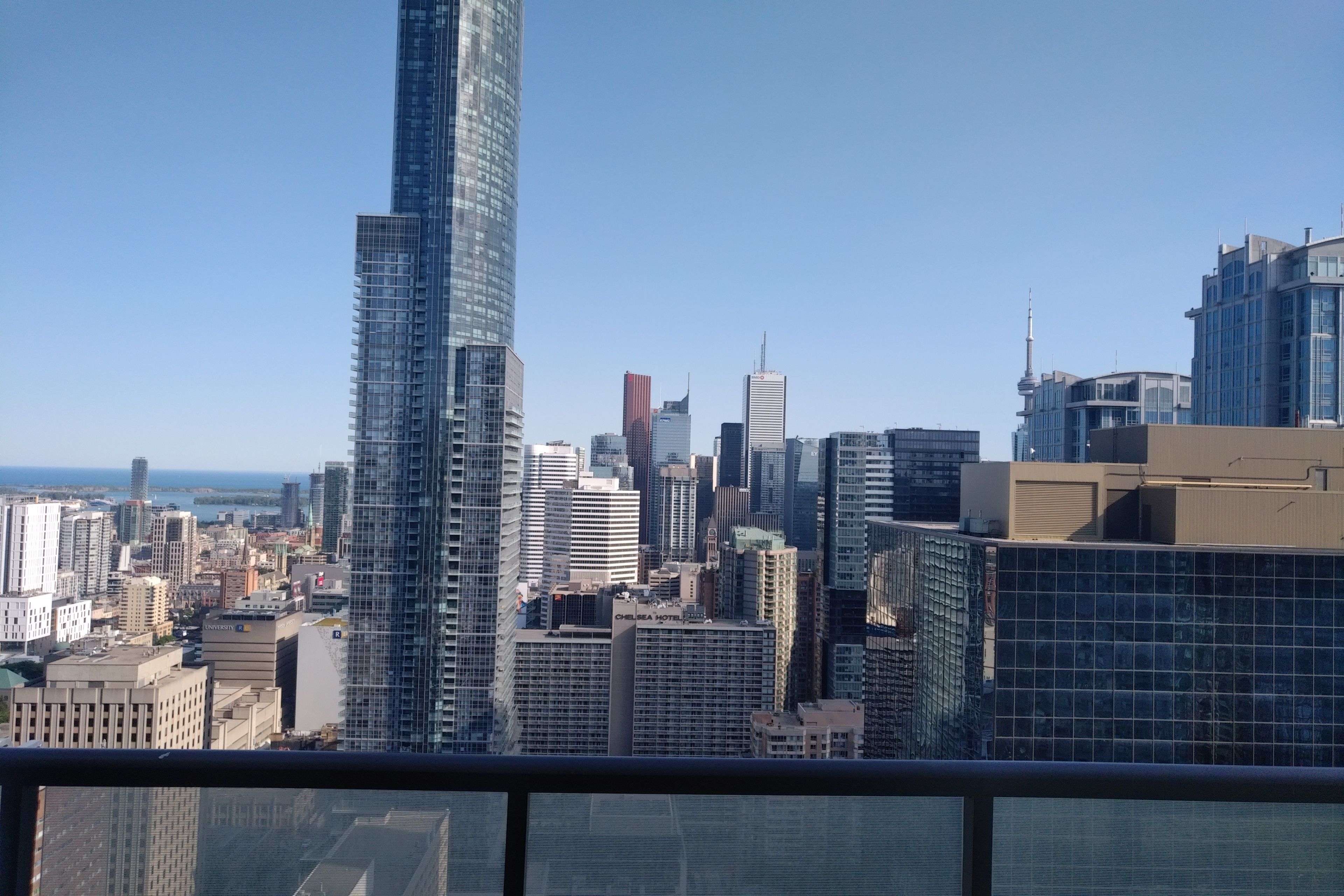 15 Grenville ST #3703, Toronto C01, ON M4Y 0B9