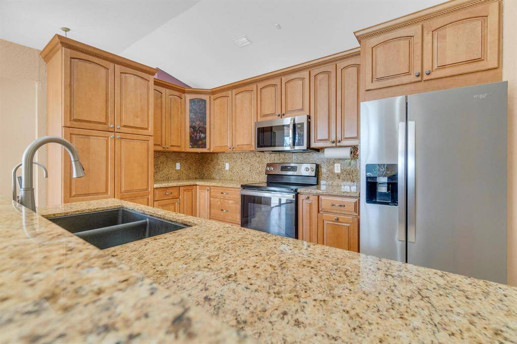 Coconut Creek, FL 33073,5910 NW 40th Ln
