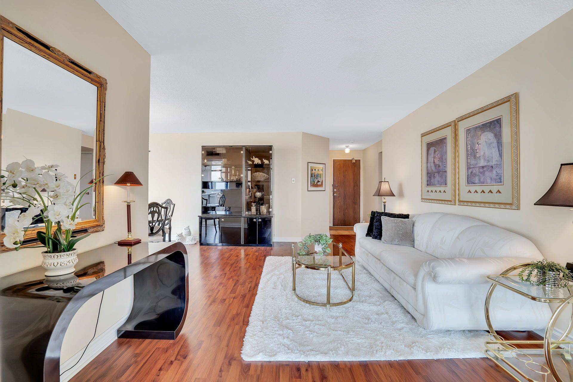 Vaughan, ON L4J 7K8,7440 Bathurst ST #903
