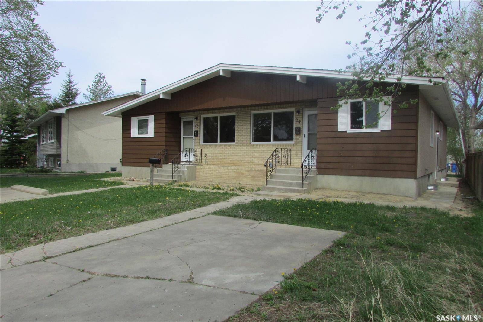 20-24 Empress DRIVE, Regina, SK S4T 6M4