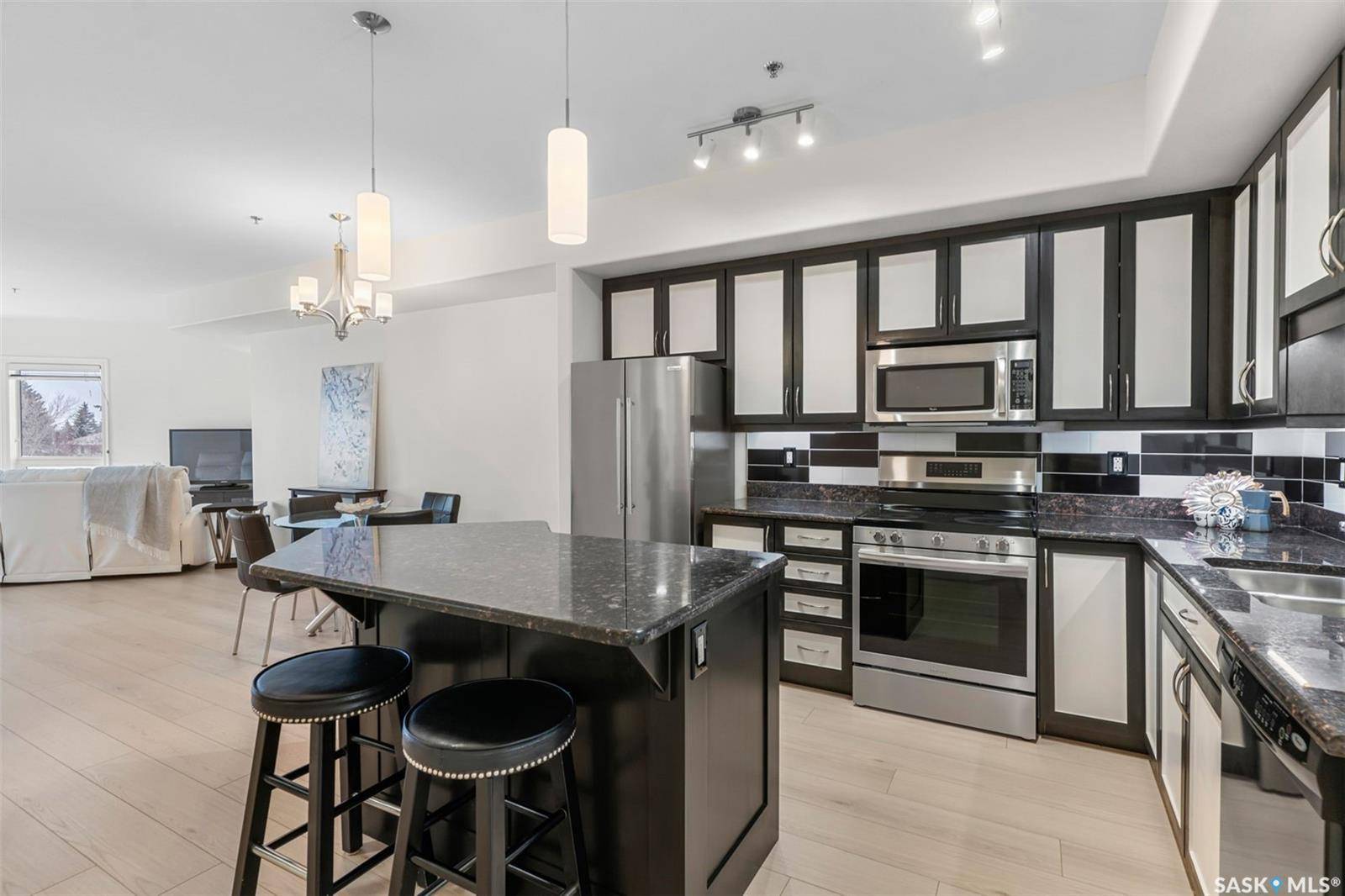 Saskatoon, SK S7K 4W9,227 Pinehouse DRIVE #206