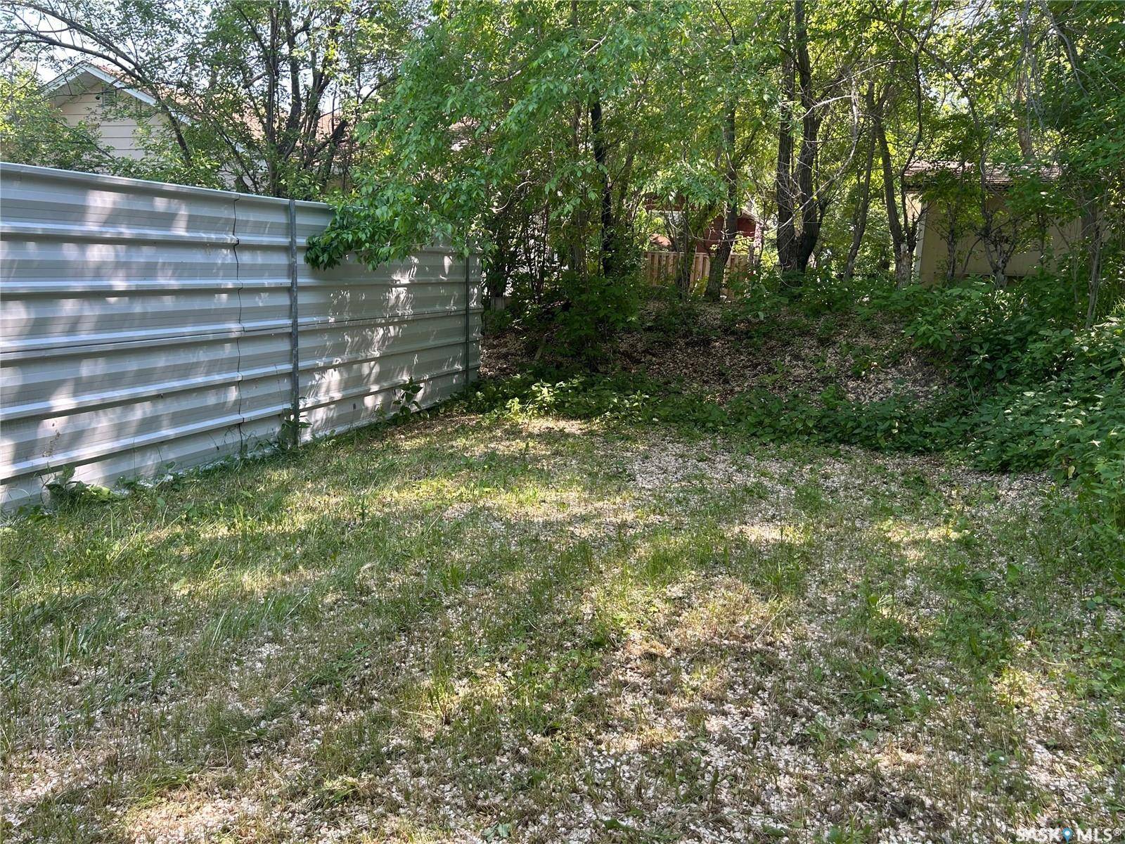 Regina Beach, SK S0G 4C0,454 7th STREET E