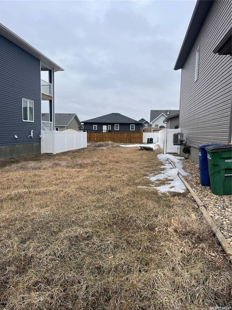 Moose Jaw, SK S6K 0A7,77 Brigham ROAD