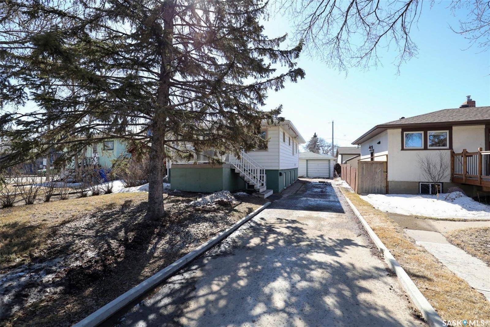 Regina, SK S4N 1B4,211 Broadway AVENUE