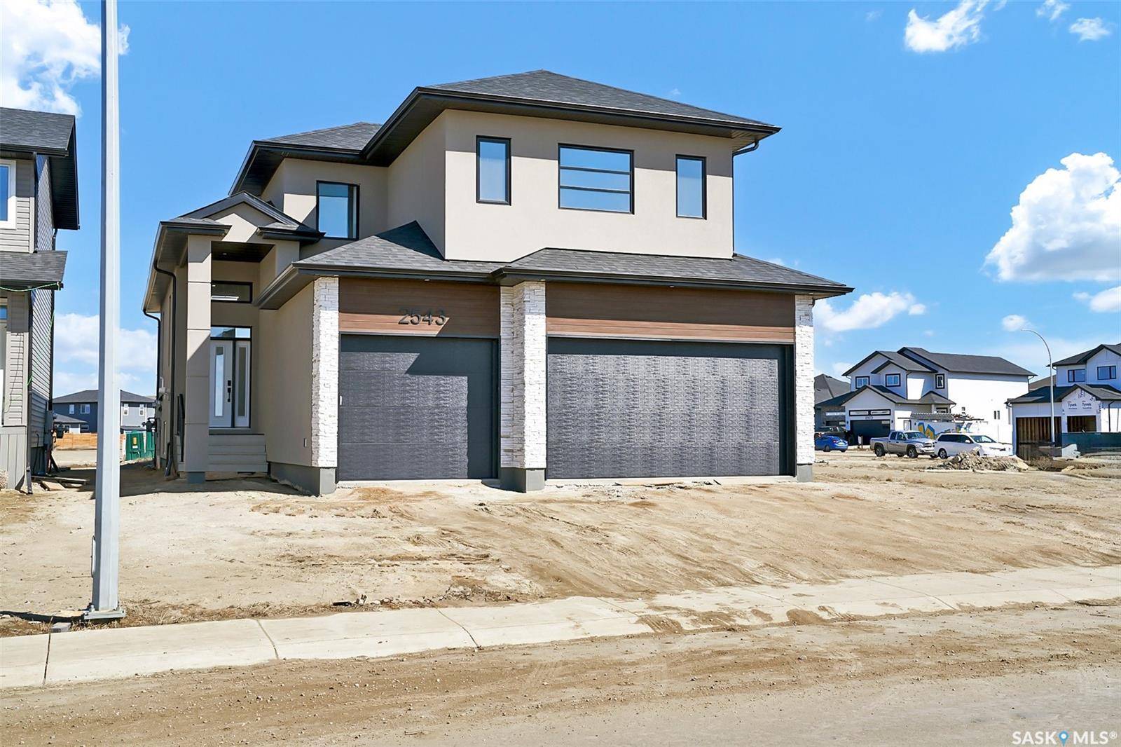 2543 Rosewood DRIVE, Saskatoon, SK S7V 0L8