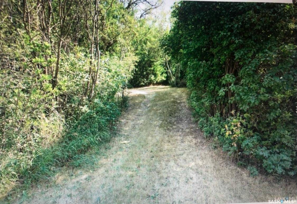 Regina Beach, SK S0G 4C0,121 4th AVENUE
