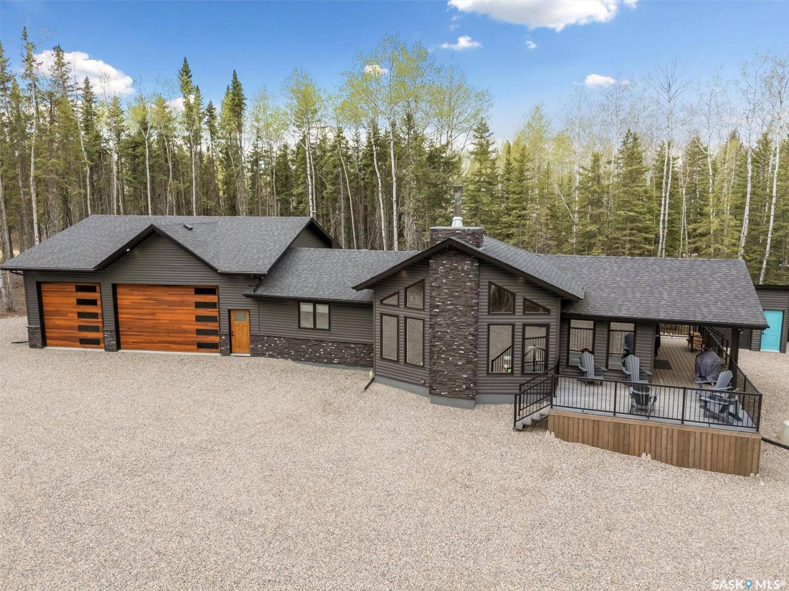 Paddockwood Rm No. 520, SK S0J 3E0,306 Meadow Ridge DRIVE