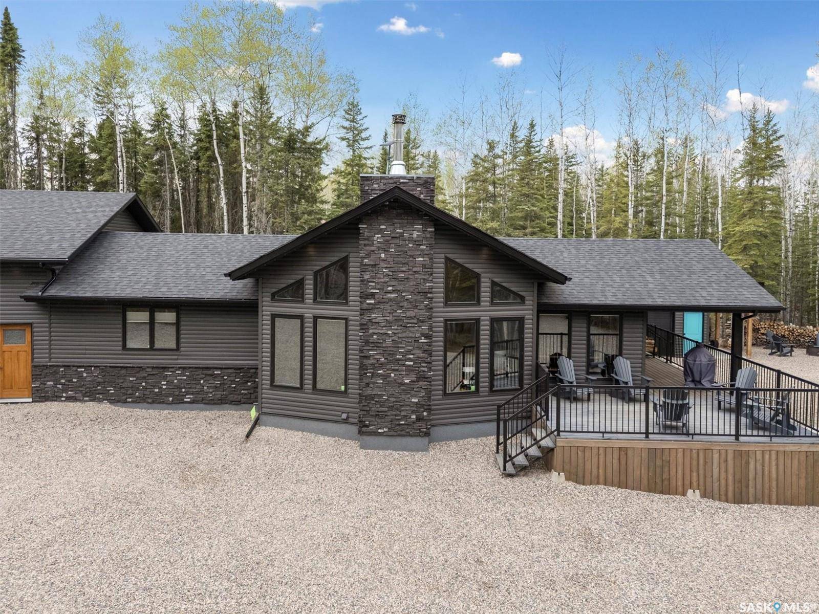 Paddockwood Rm No. 520, SK S0J 3E0,306 Meadow Ridge DRIVE