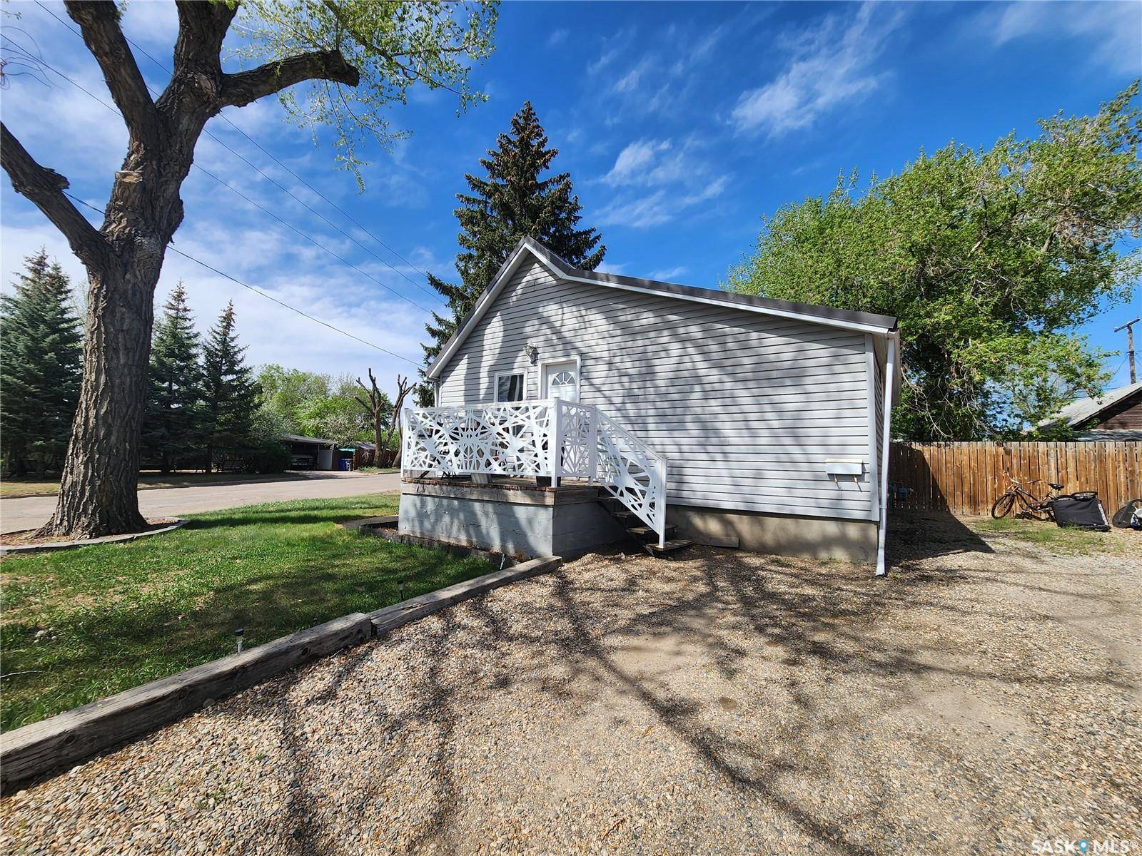 Estevan, SK S4A 0K2,317 2nd STREET