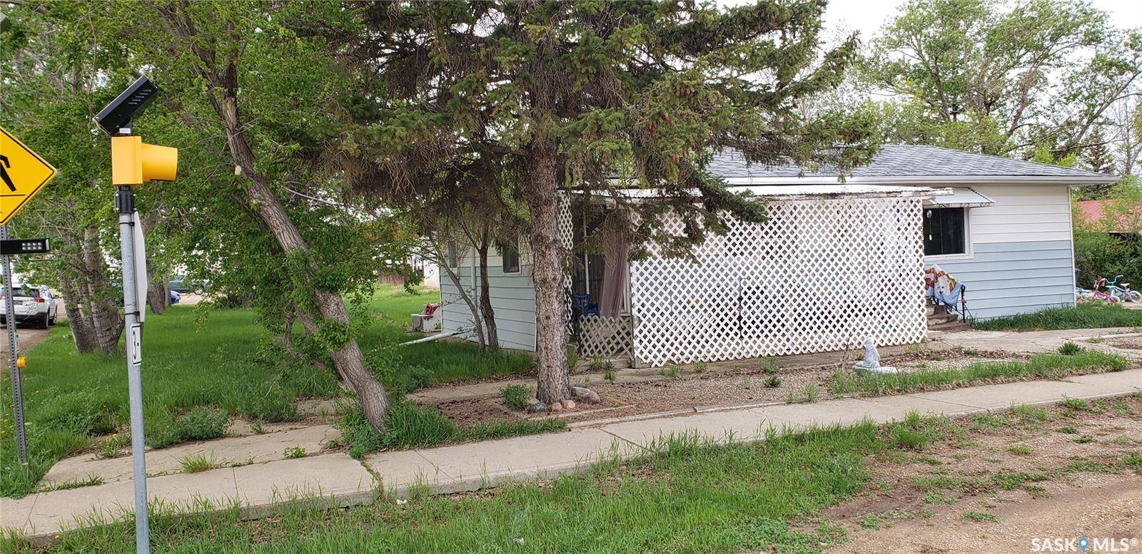 Lafleche, SK S0H 2K0,324 2nd STREET W