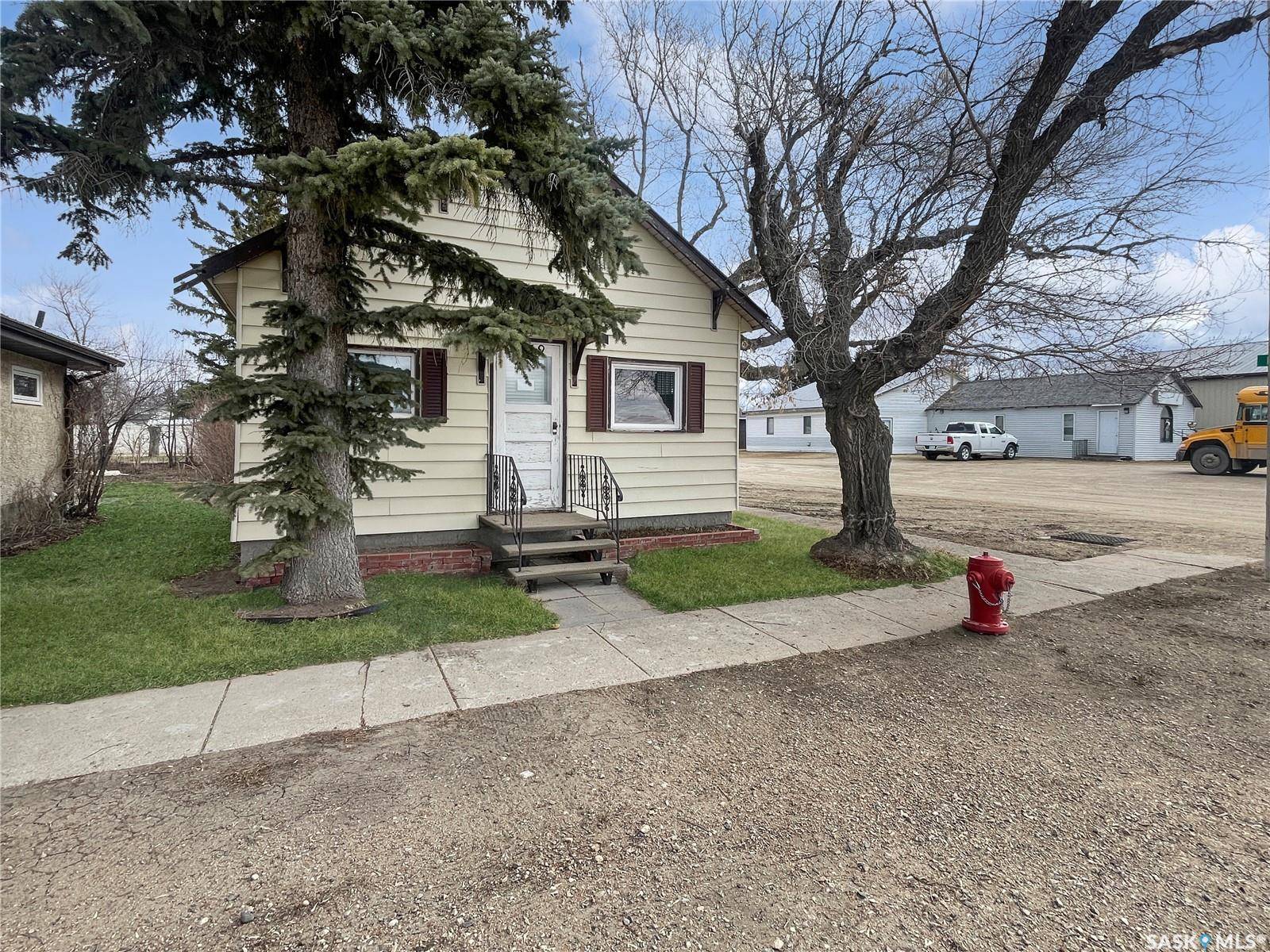 239 Railway AVENUE, Vibank, SK S0G 4Y0