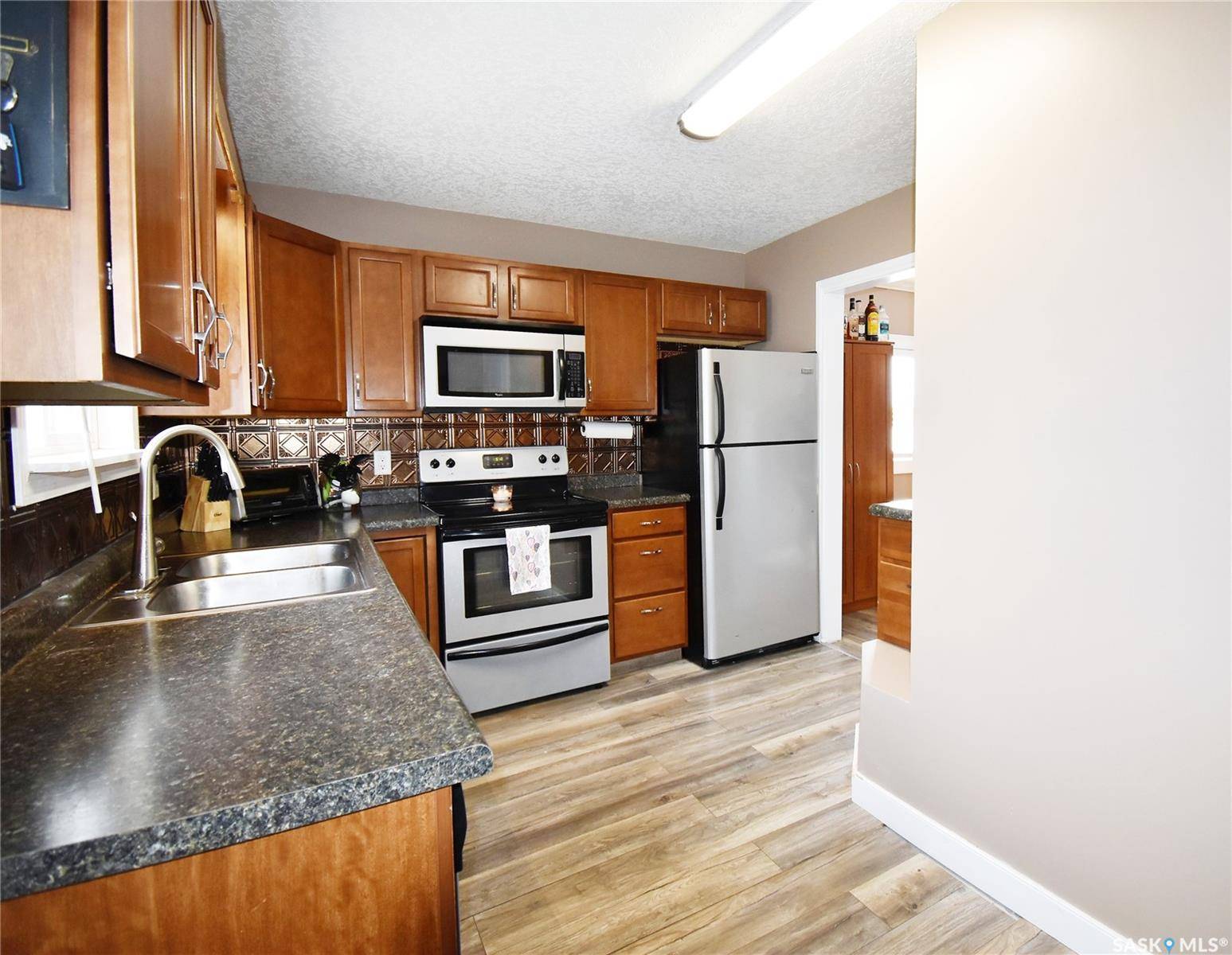 Estevan, SK S4A 1N8,530 Eva STREET