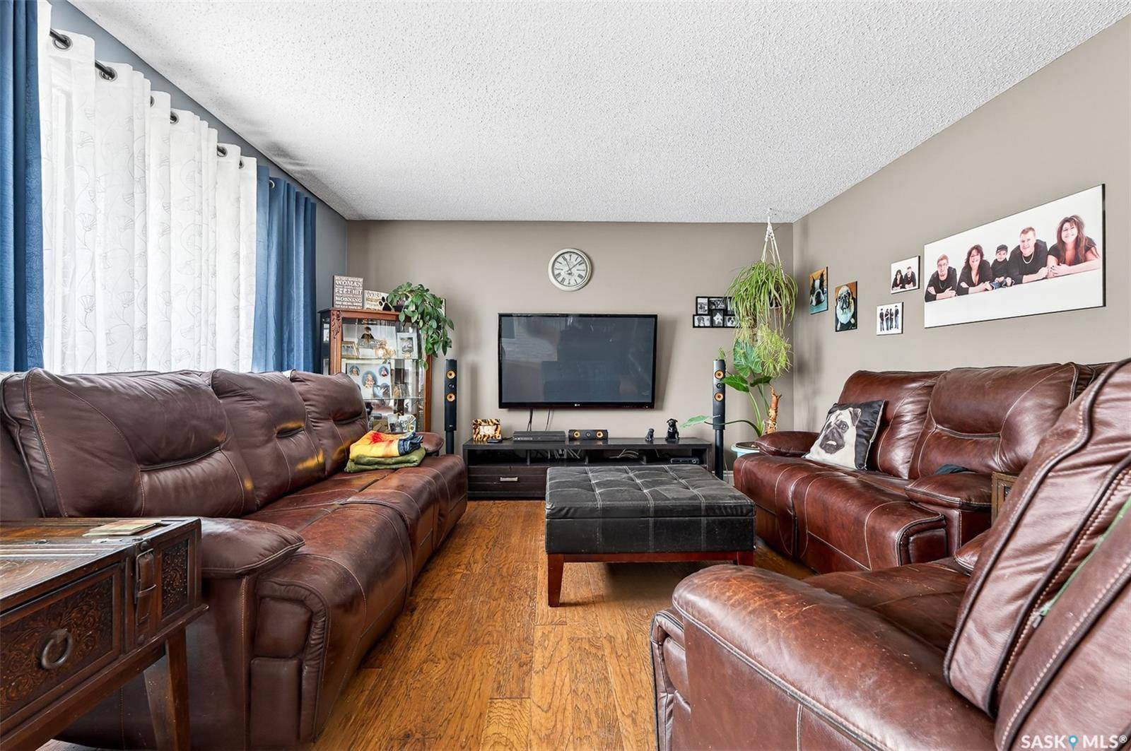 Moose Jaw, SK S6J 1A2,24 Bluebell CRESCENT