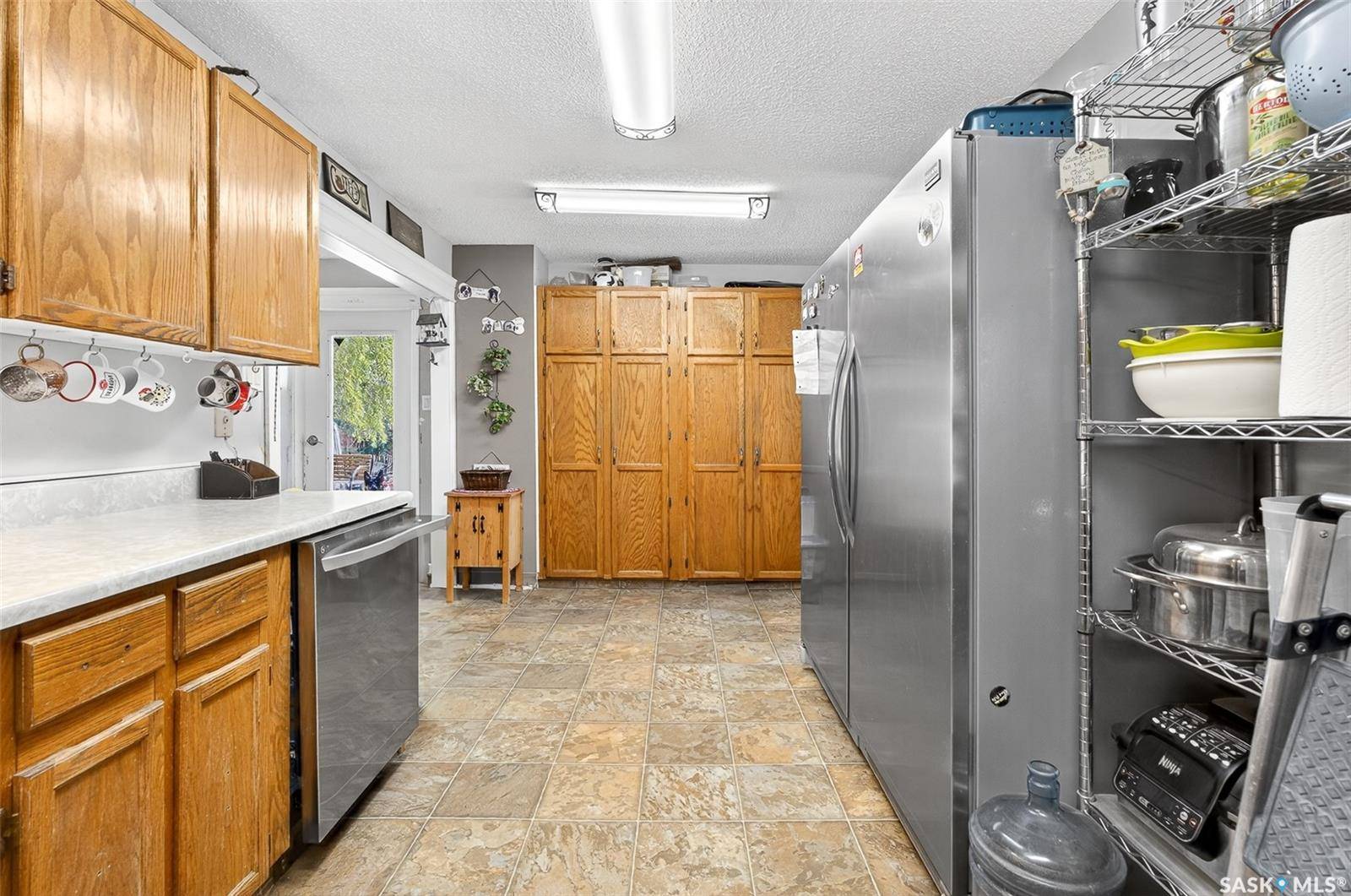 Moose Jaw, SK S6J 1A2,24 Bluebell CRESCENT