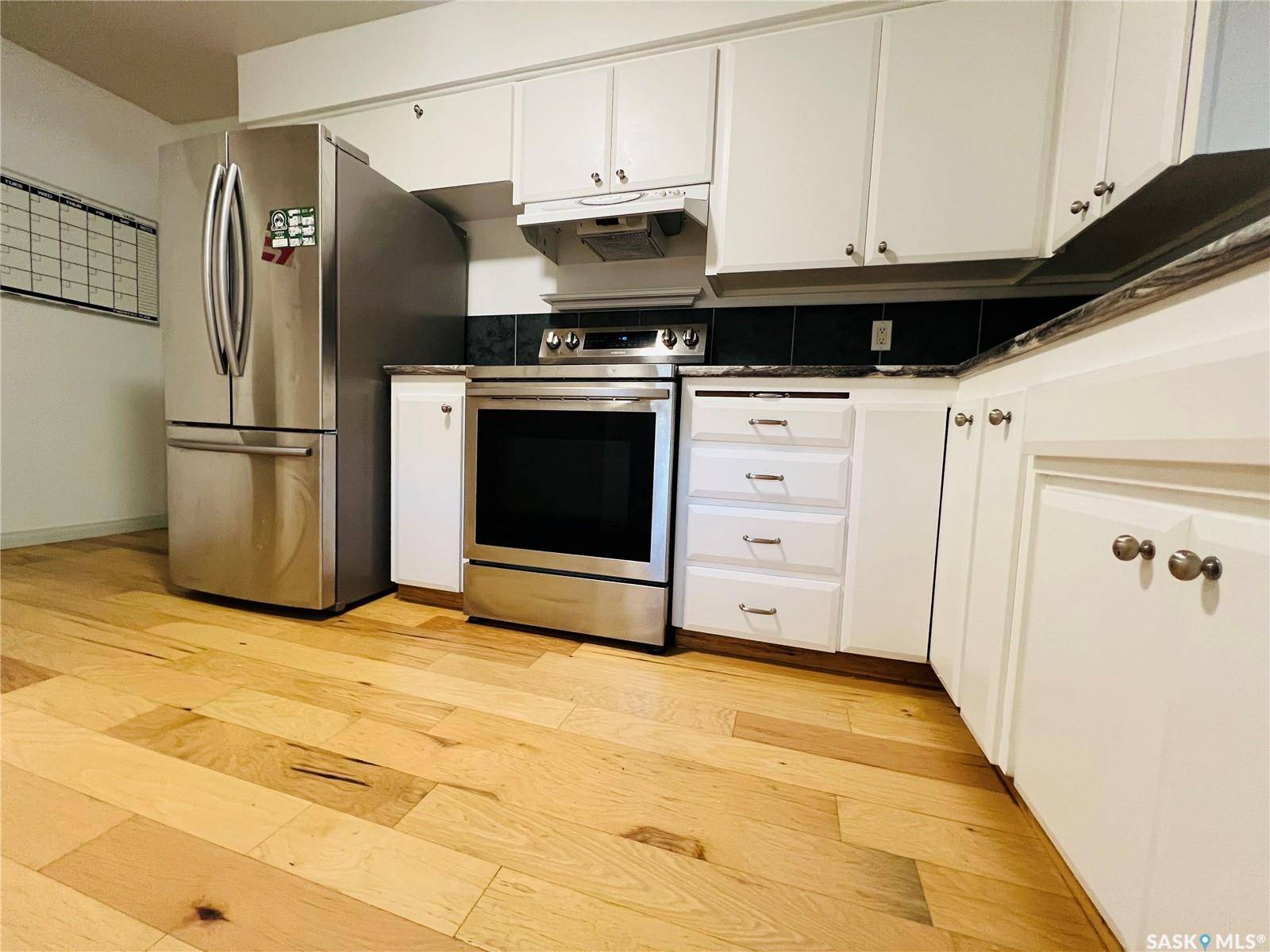 Swift Current, SK S9H 0Y3,478 6th AVENUE NW