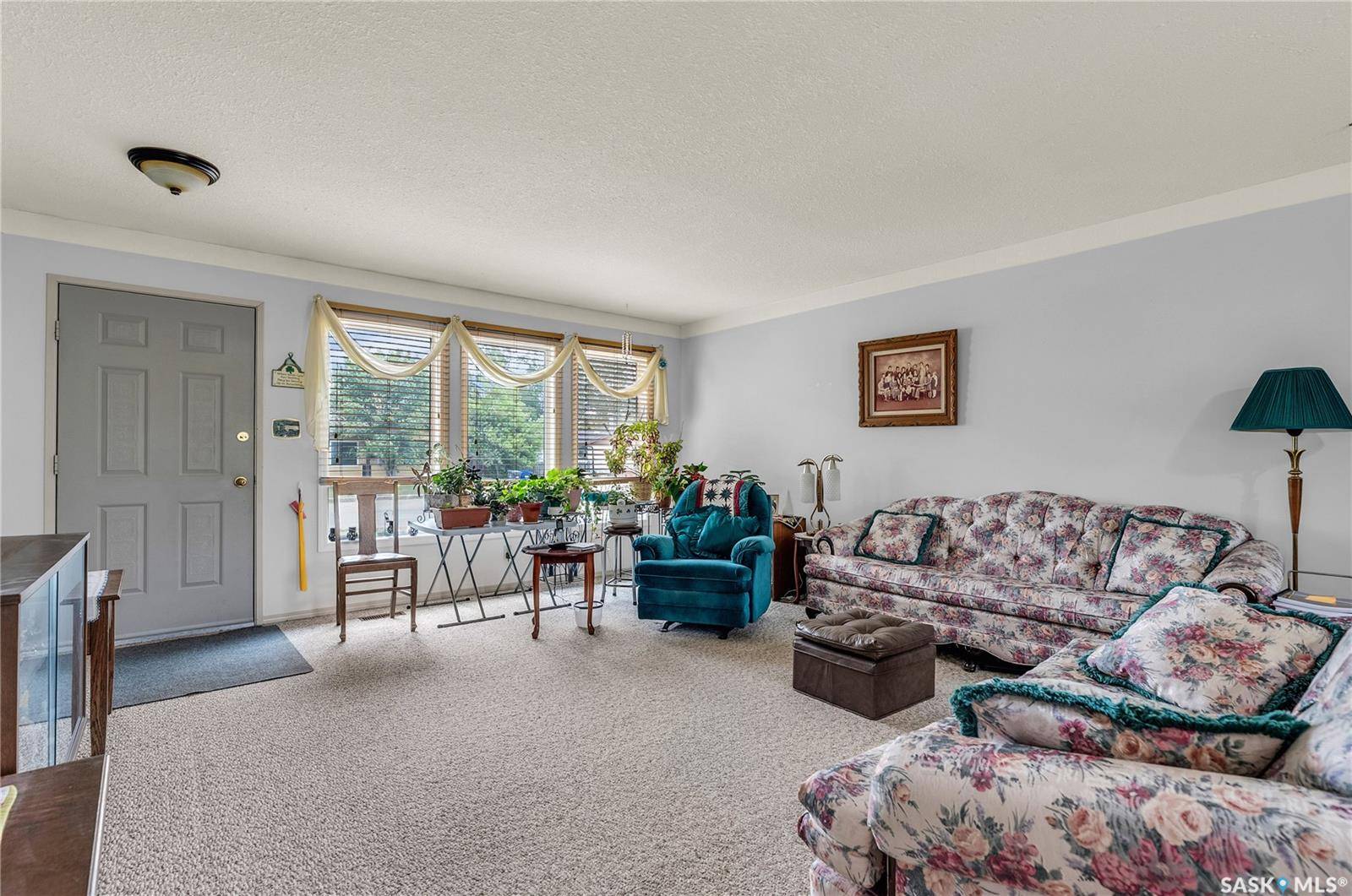 Harris, SK S0L 1K0,307 3rd AVENUE
