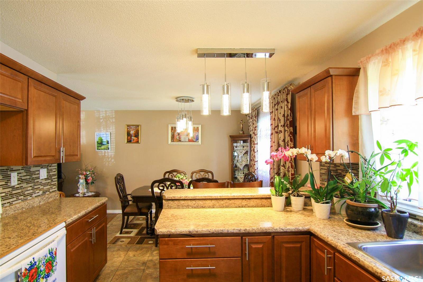 Yorkton, SK S3N 2E6,89 Wallace AVENUE