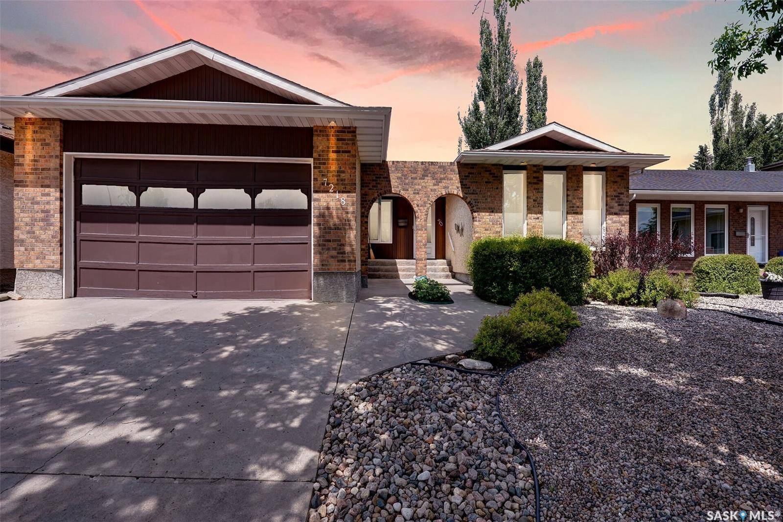 7218 Sherwood DRIVE, Regina, SK S4X 2Y3