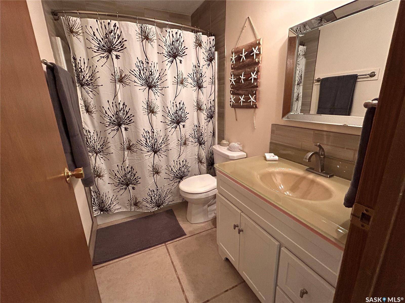 Candle Lake, SK S0J 3E0,16 Chamberlain CRESCENT