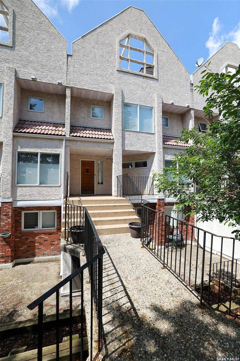 2338 Assiniboine AVENUE E #25, Regina, SK S4V 2G2
