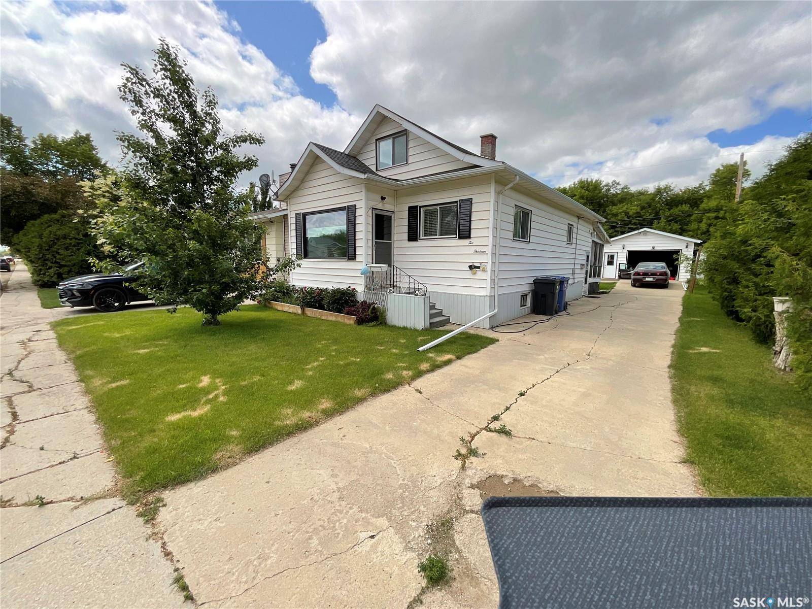 213 1st AVENUE E, Blaine Lake, SK S0J 0J0