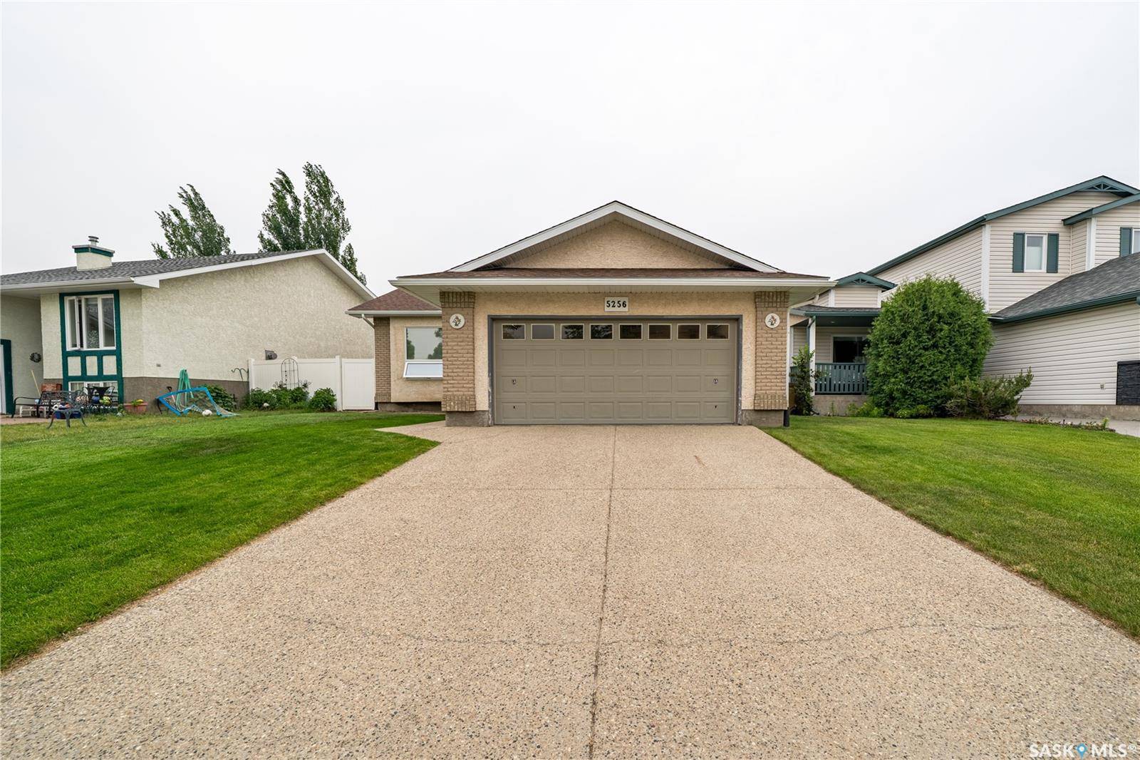 5256 STAFF CRESCENT, Regina, SK S4X 4M2
