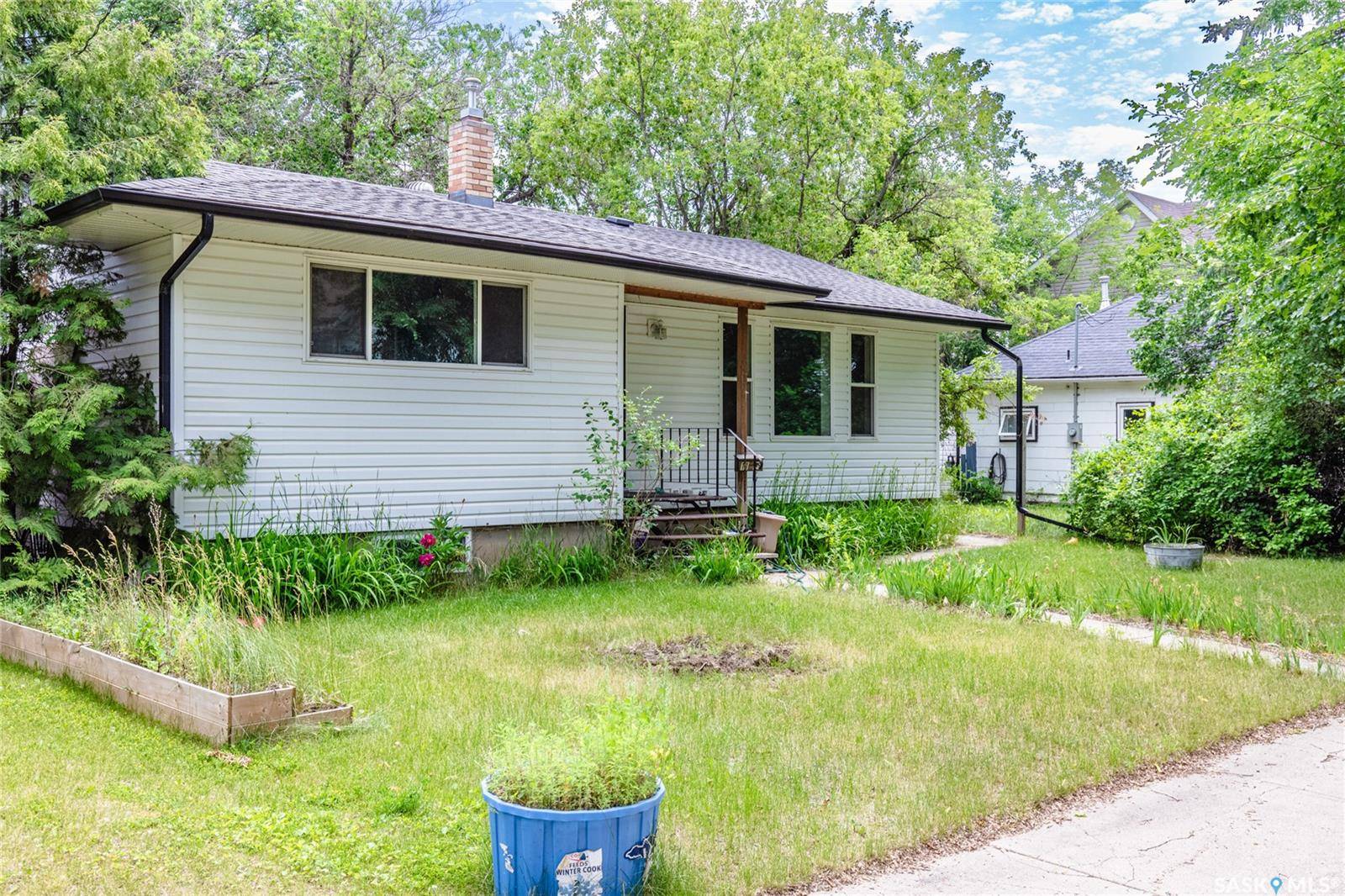 1115 6th AVENUE NW, Moose Jaw, SK S6H 4A7