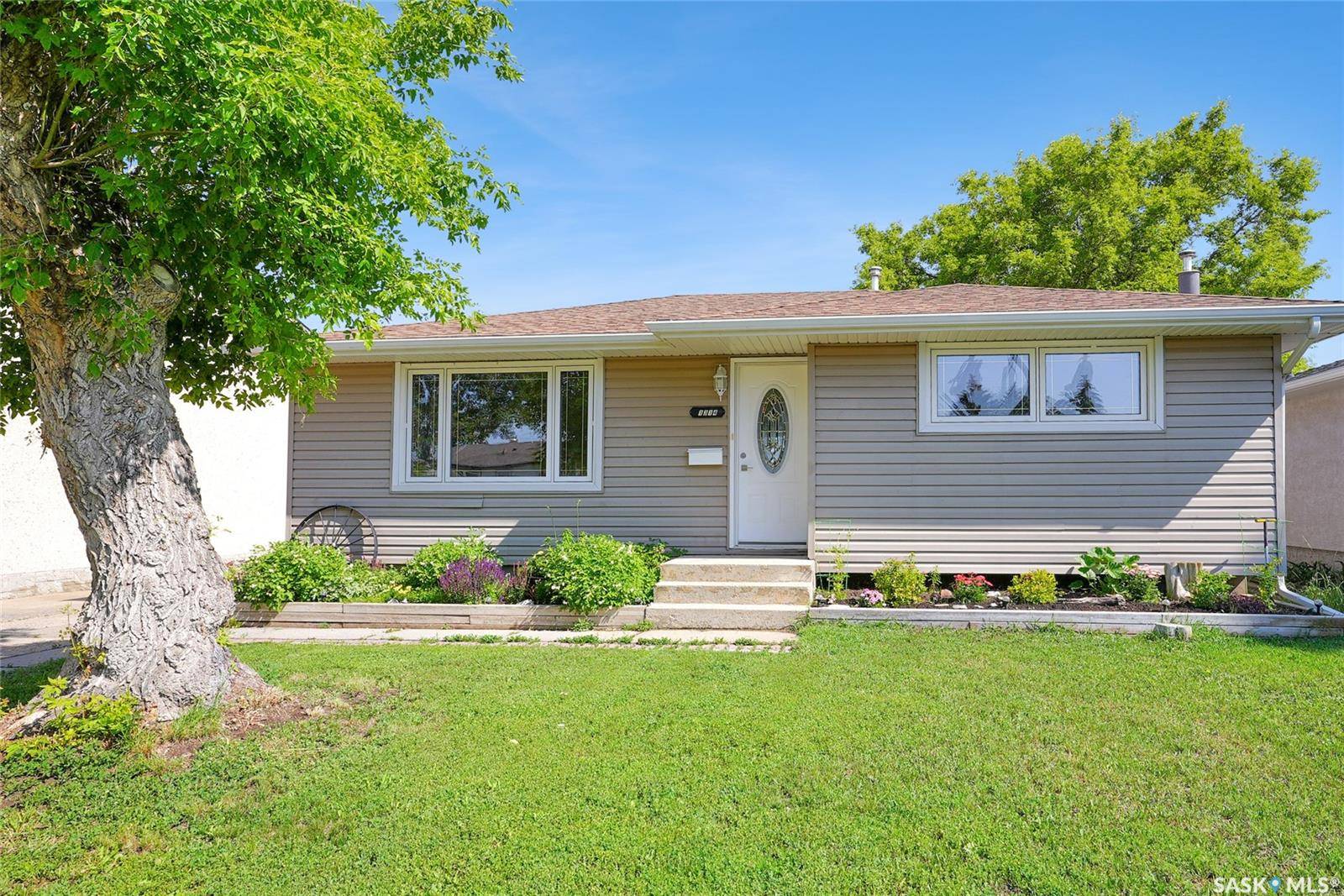 Moose Jaw, SK S6H 5P7,1314 Vaughan STREET