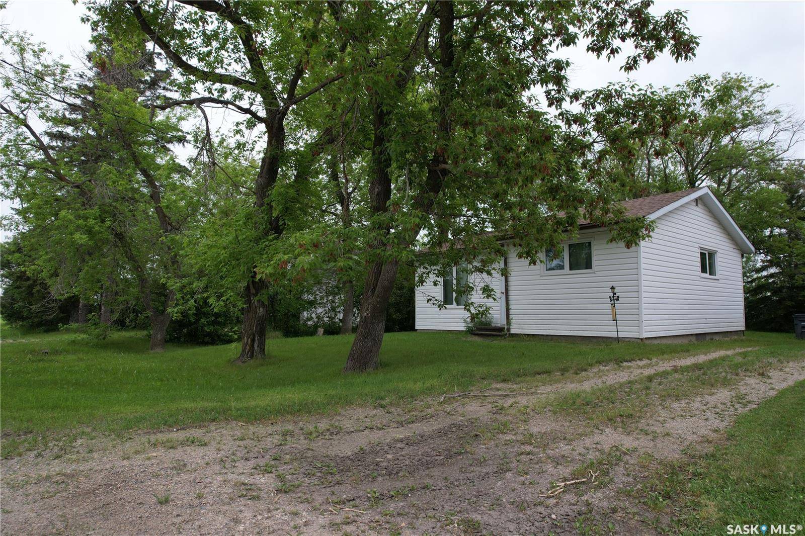 Whitewood, SK S0G 5C0,815 Gambetta STREET