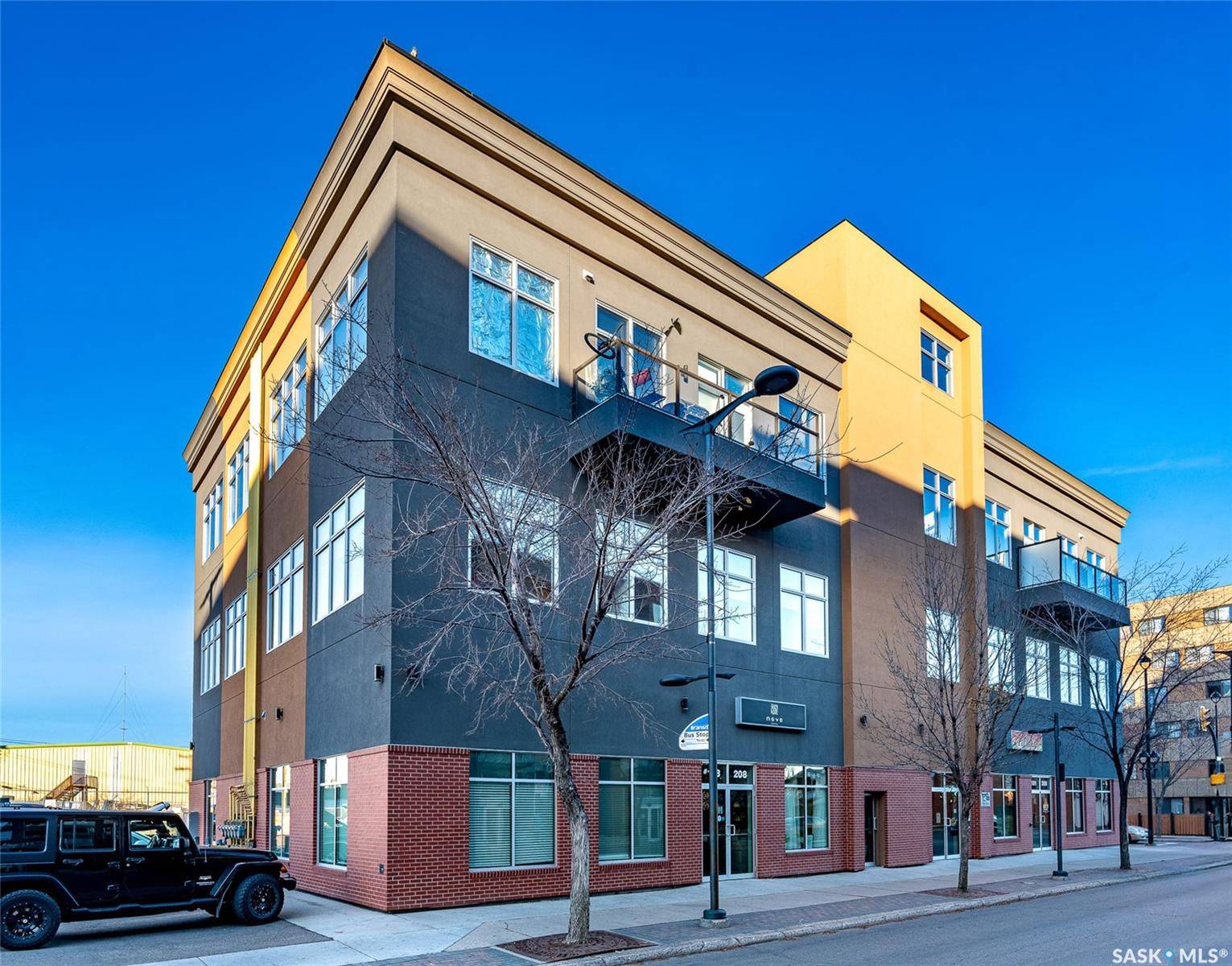 208 19th STREET W #108, Saskatoon, SK S7M 0Y2