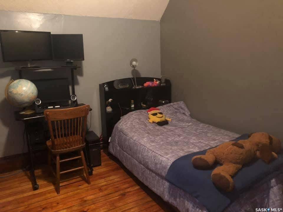 Carievale, SK S0C 0P0,136 Broadway STREET