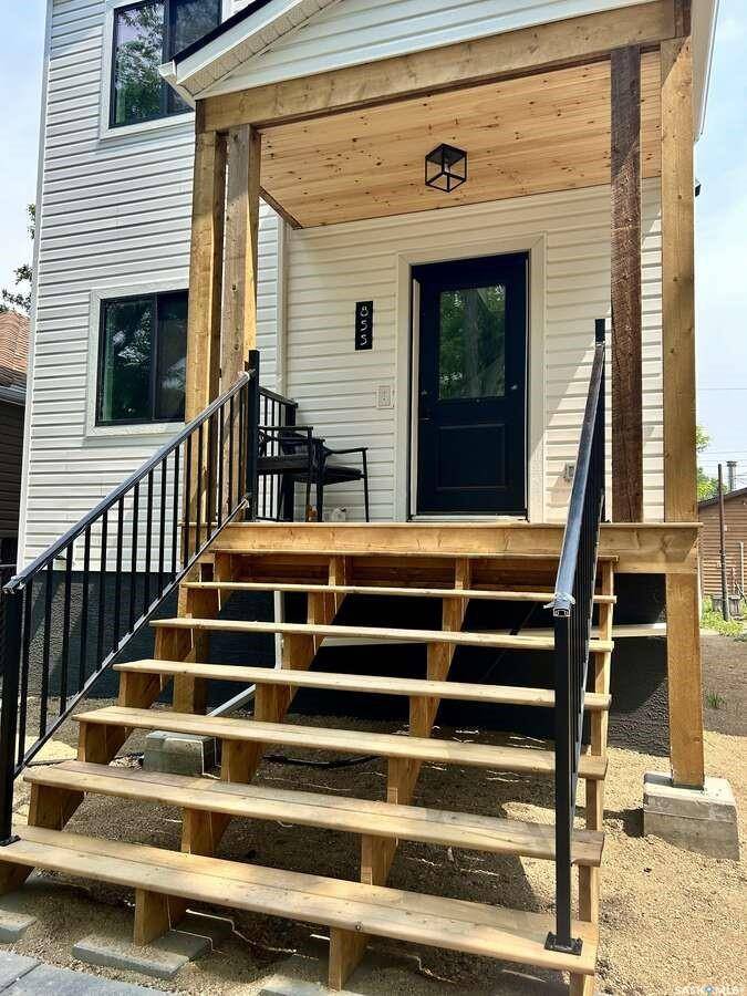 855 Princess STREET, Regina, SK S4T 3Y1