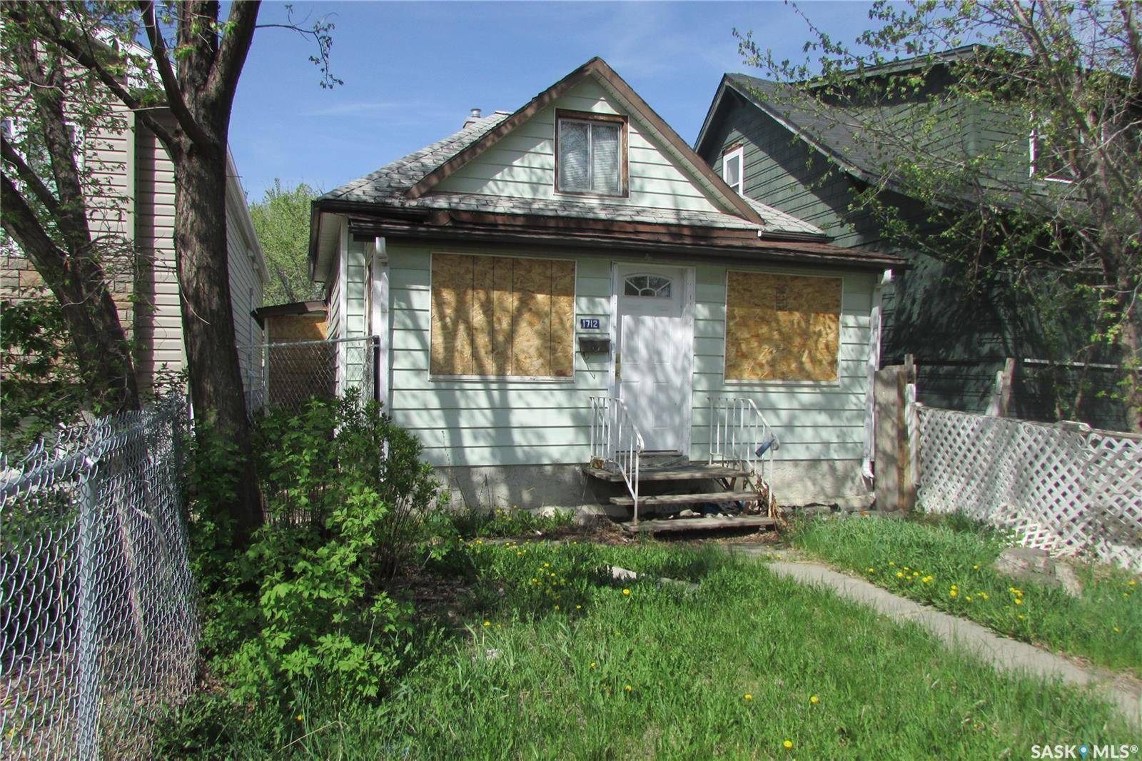 1712 Toronto STREET, Regina, SK S4P 1M4