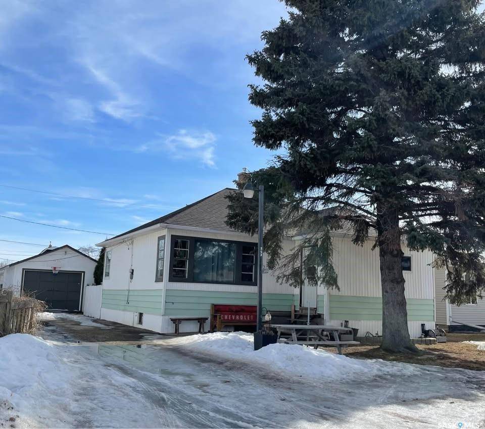 313 Souris STREET, Oxbow, SK S0C 2B0
