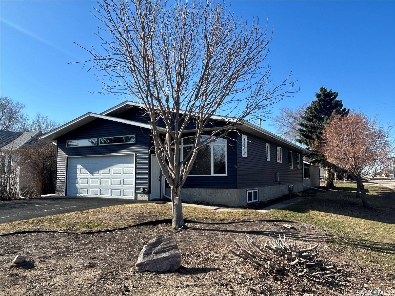 Watrous, SK S0K 4T0,109 5th AVENUE W