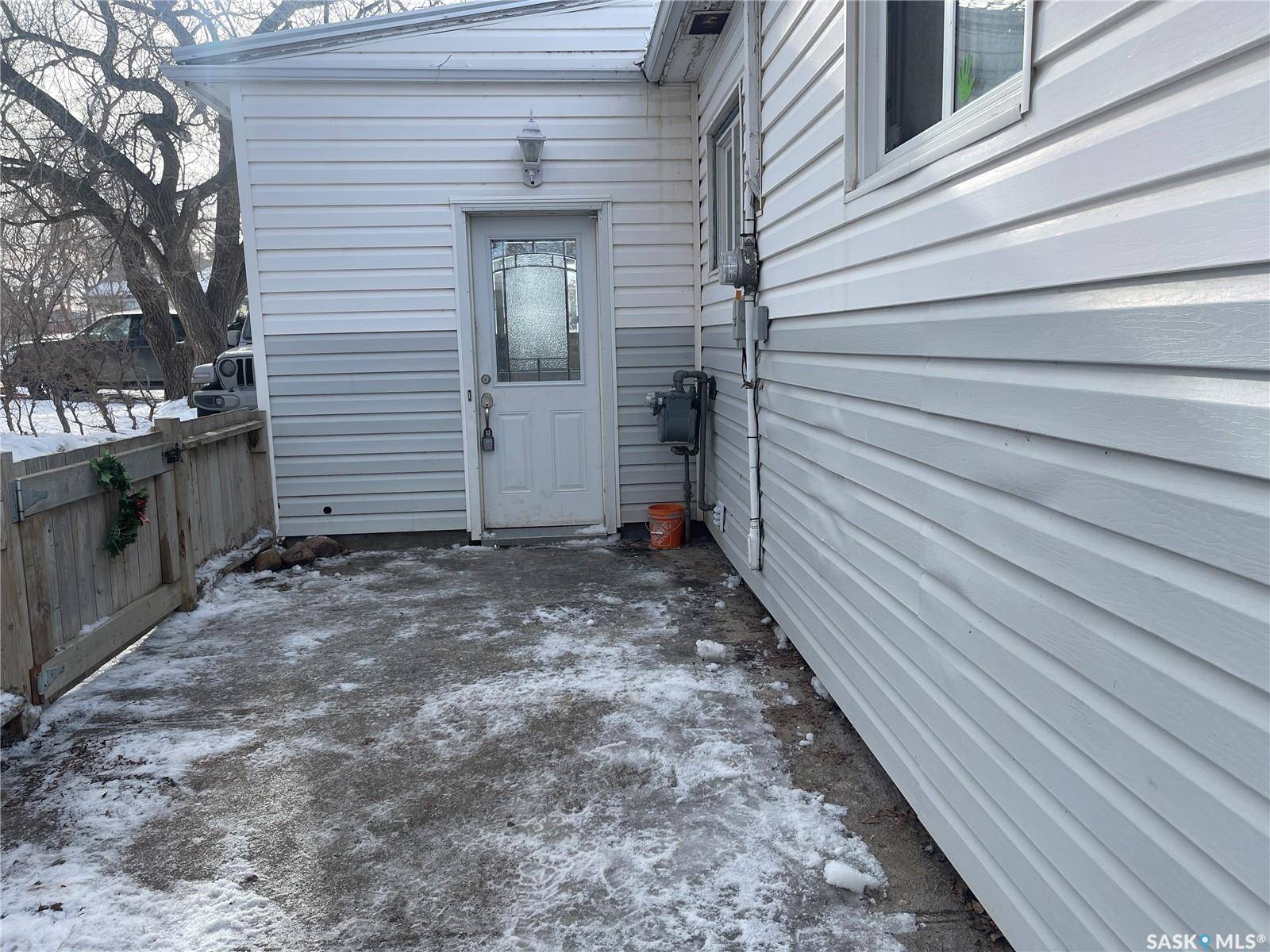 Coleville, SK S0L 0K0,106 2nd AVENUE W