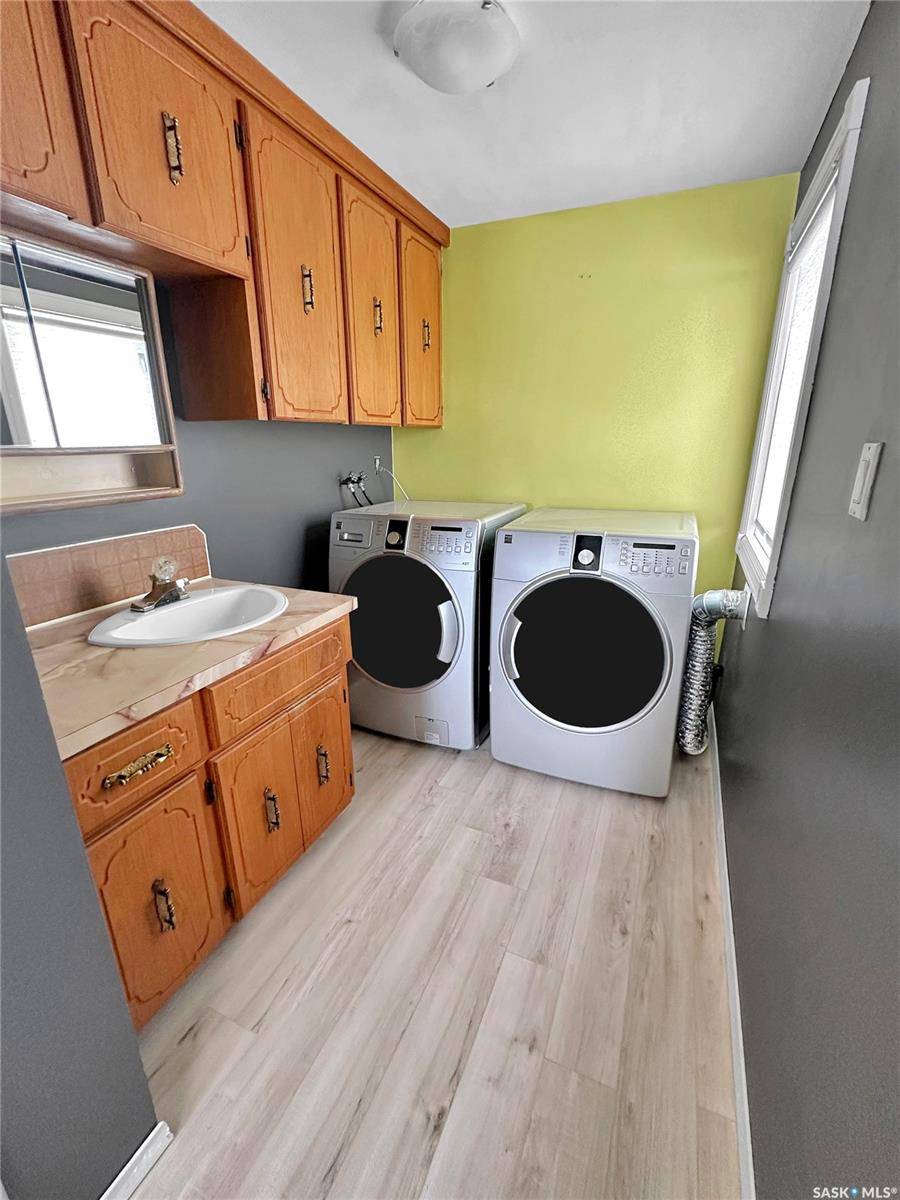 Neudorf, SK S0A 2T0,302 May STREET