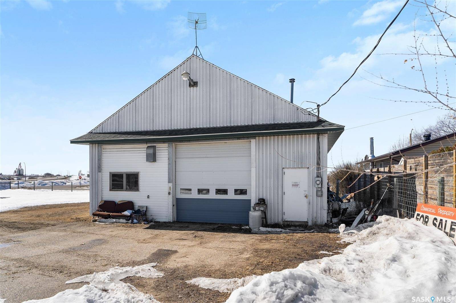 103 3rd STREET W, Delisle, SK S0L 0P0