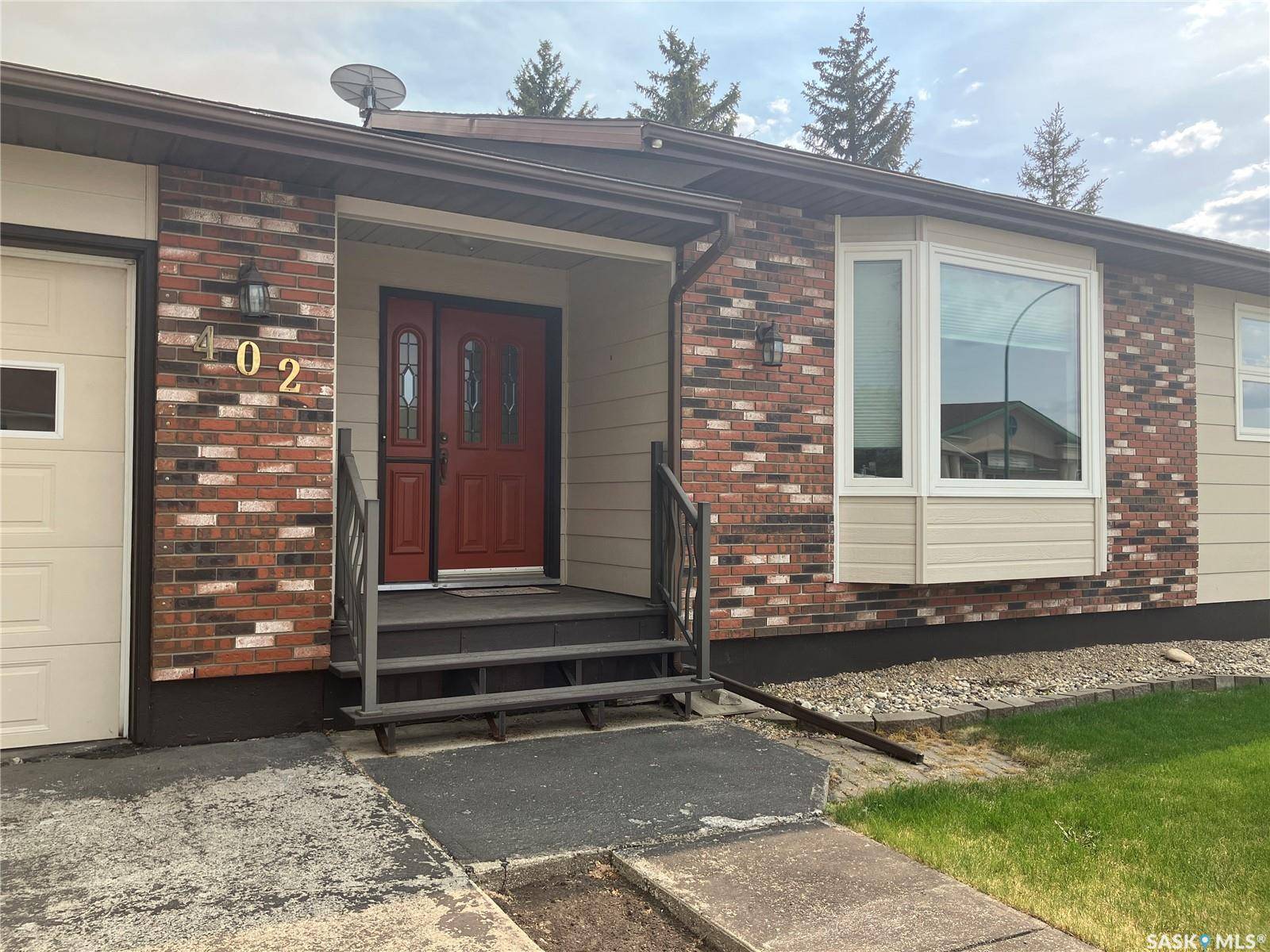 Carrot River, SK S0E 0L0,402 4th STREET W