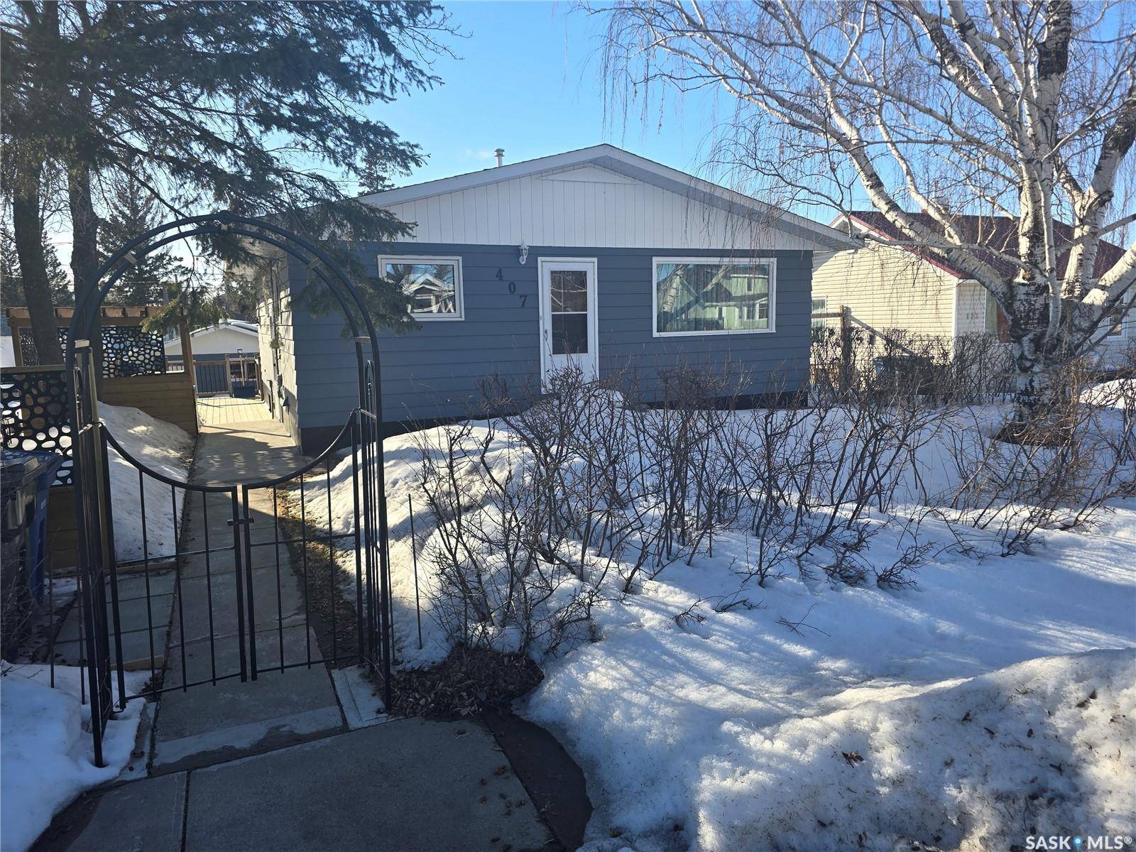 Wynyard, SK S0A 4T0,407 5th STREET E