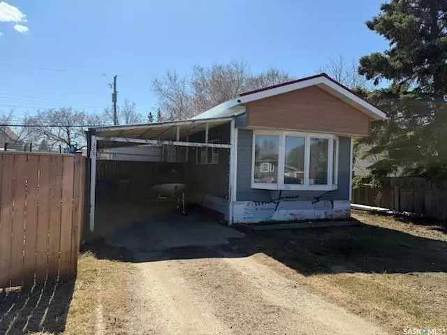 Battleford, SK S0M 0E0,351 30th STREET