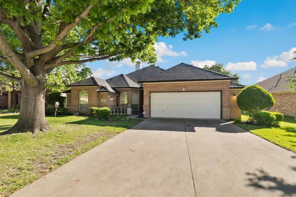 3919 Fairlakes Drive,  Dallas,  TX 75228