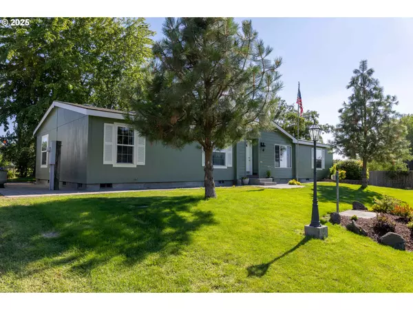Hermiston, OR 97838,80591 SANDPIPER LN