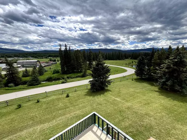 Rural Yellowhead County, AB T7V 1X4,50409A Highway 16