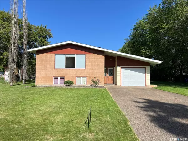 514 2nd STREET E, Meadow Lake, SK S9X 1G6